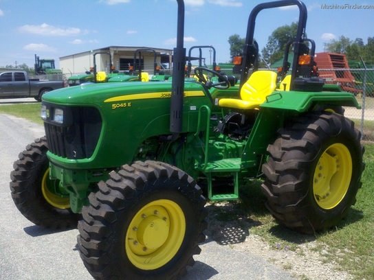 2012 John Deere 5045E