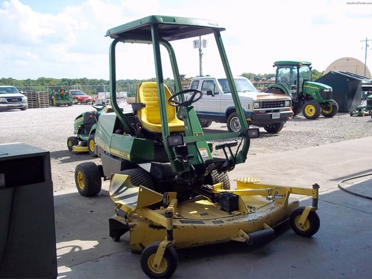 1998 John Deere F1145
