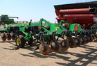 2011 John Deere 2700