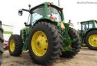 2011 John Deere 7230
