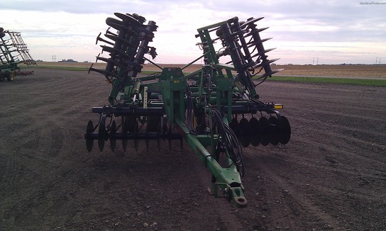 1997 John Deere 726