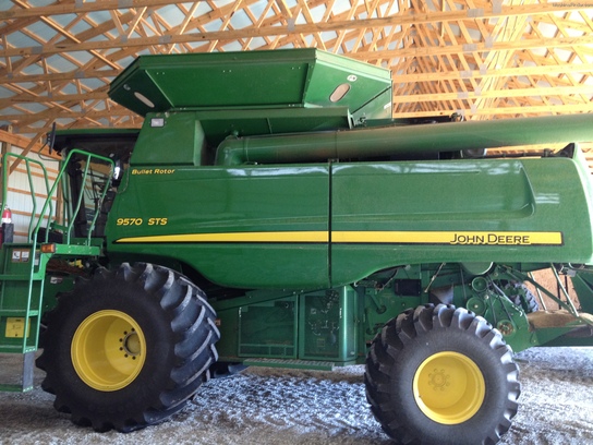 2008 John Deere 9570 STS