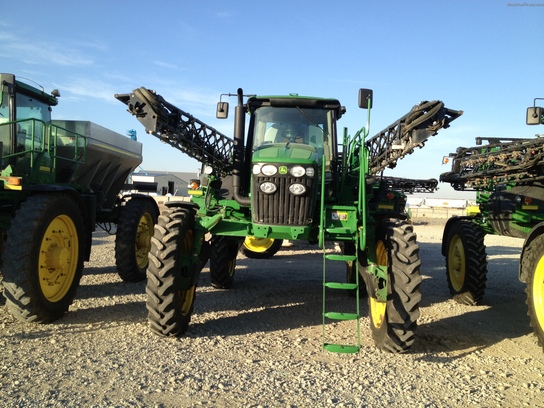 2012 John Deere 4830