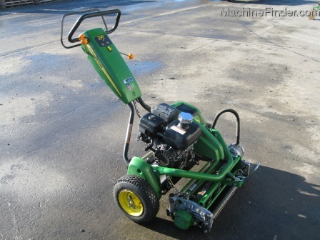 2010 John Deere 220E