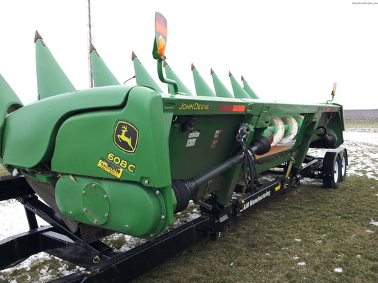 2012 John Deere 608C