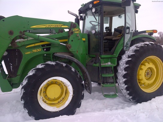 2008 John Deere 7830