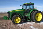 2002 John Deere 8320