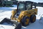 2000 John Deere 240