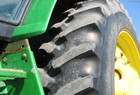 2004 John Deere 7520 Cab