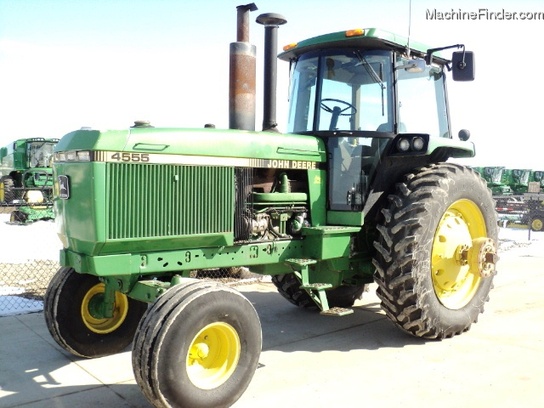 1991 John Deere 4555