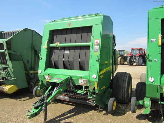 2008 John Deere 568