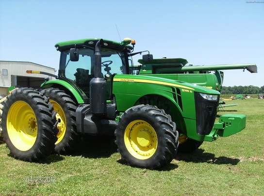2011 John Deere 8285R