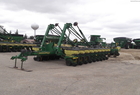 2002 John Deere 1770