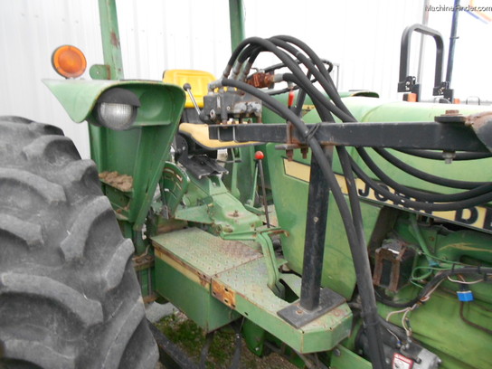  John Deere 4010