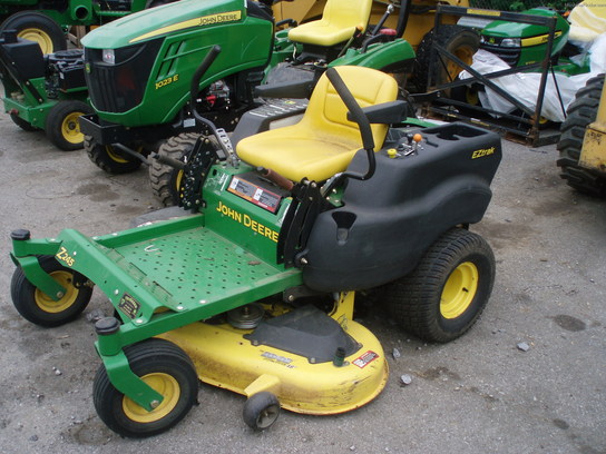 2008 John Deere Z245