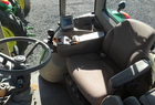 2010 John Deere 7230 Premium & Loader