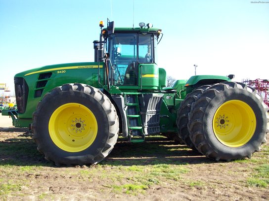 2010 John Deere 9430