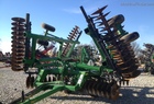 2007 John Deere 637