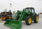 2011 John Deere 7130