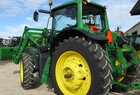 2011 John Deere 7430