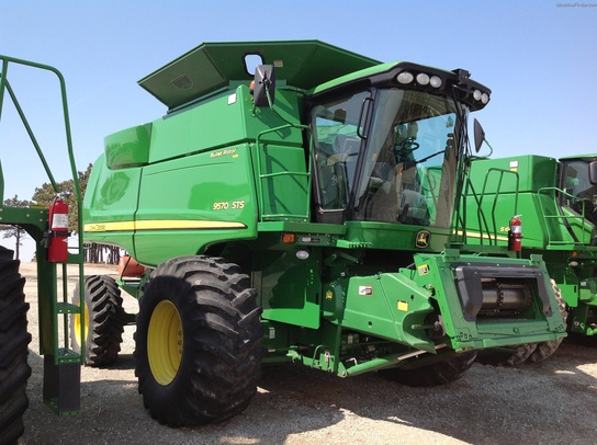 2011 John Deere 9570 STS