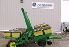  John Deere 7000