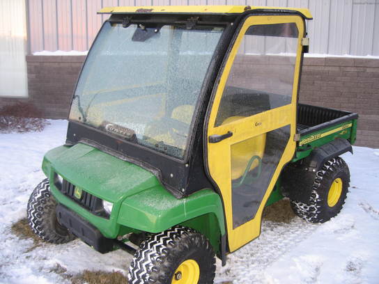 2005 John Deere TS 4X2