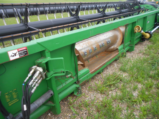 2004 John Deere 635F