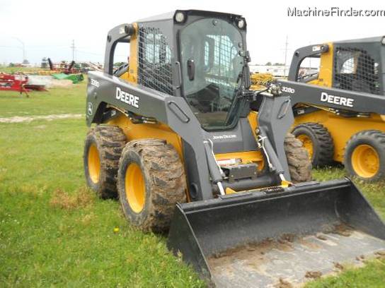 John Deere 328D SKID STEER
