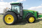 2012 John Deere 8235R