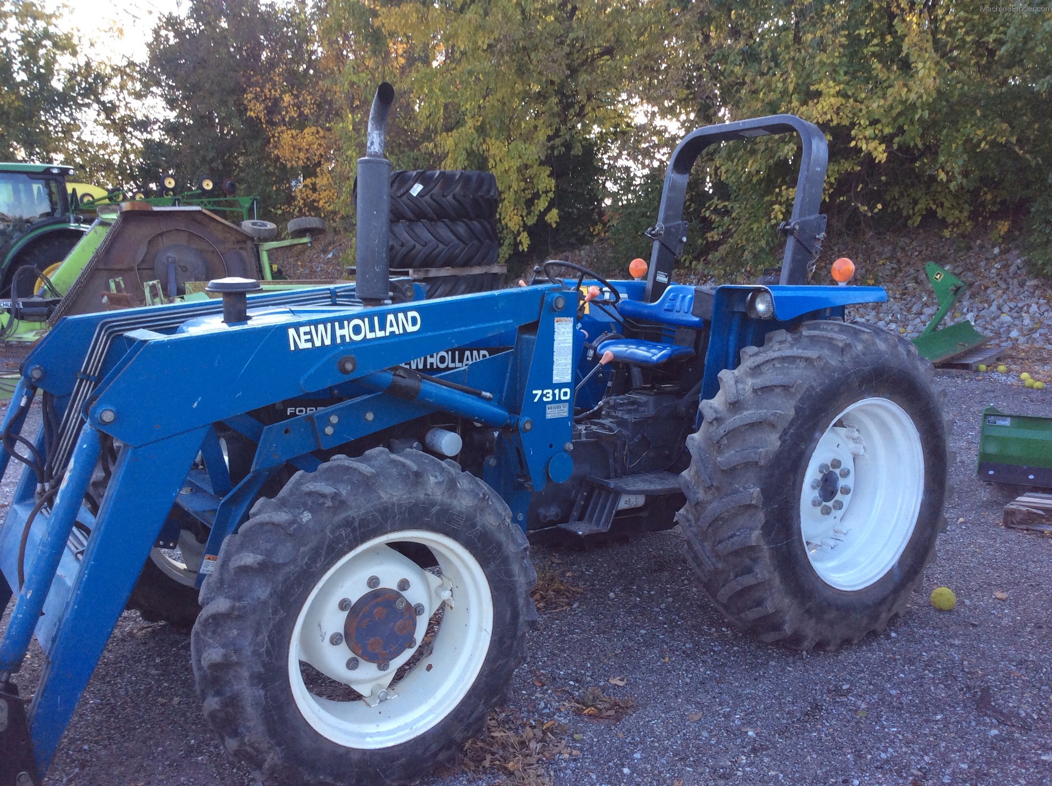1996 New Holland 4630 Tractors Utility (40100hp) John Deere