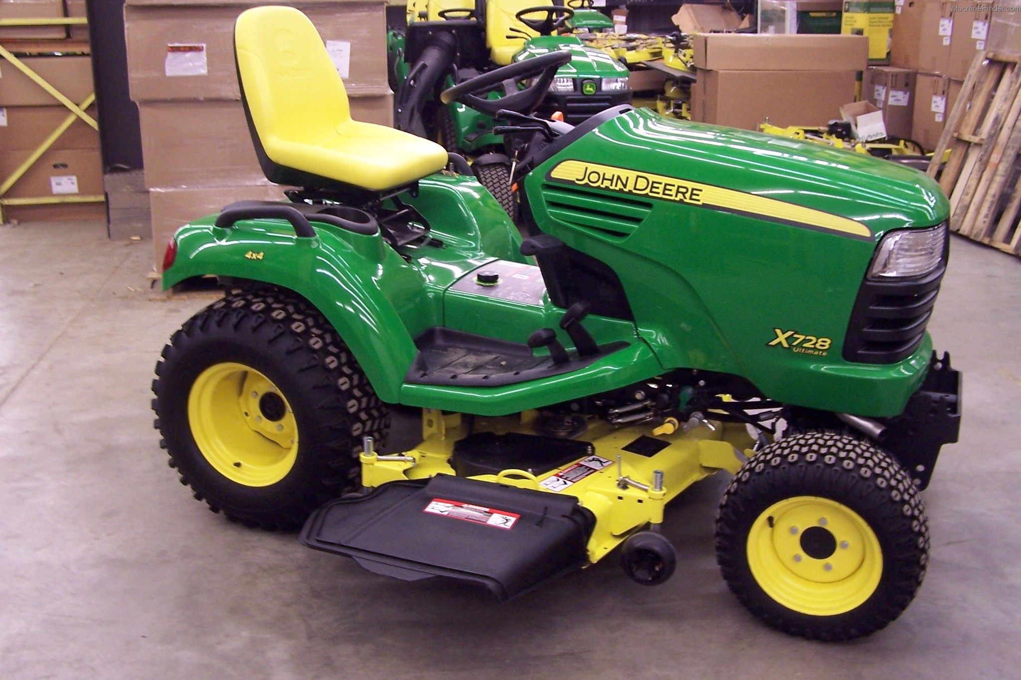 2012 John Deere X728 Lawn & Garden and Commercial Mowing John Deere