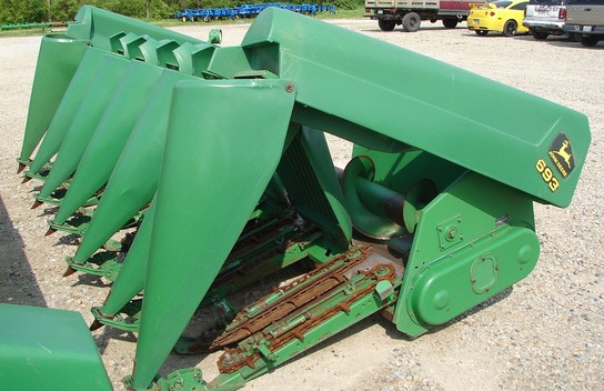 1997 John Deere 693
