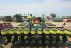 2001 John Deere 1780