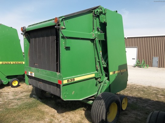 1996 John Deere 535
