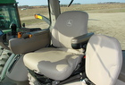 2011 John Deere 7230