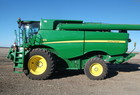 2012 John Deere S670