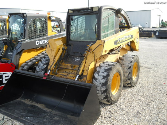 2003 John Deere 260-II