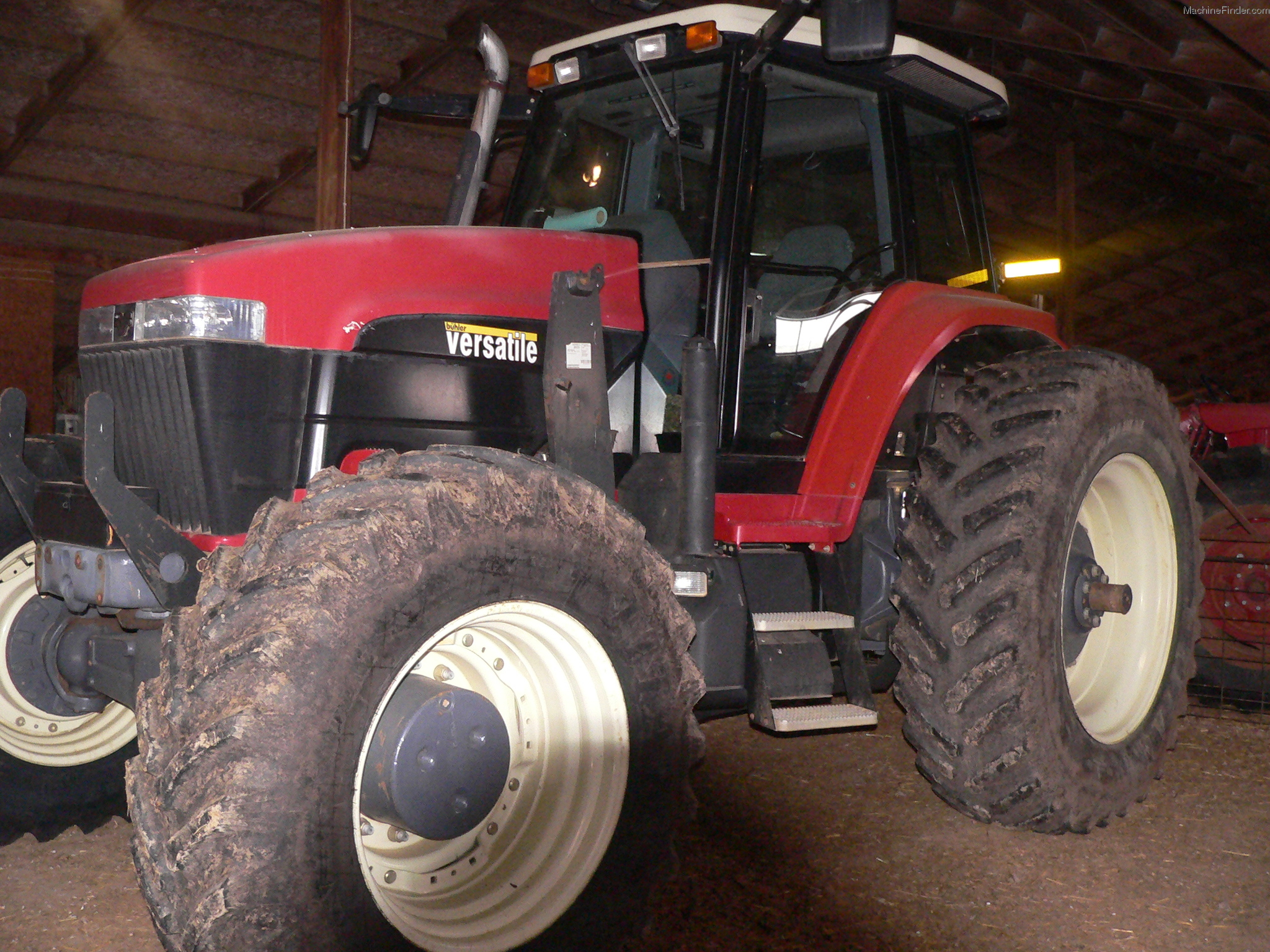 2004 Buhler 2160 Tractors Row Crop (+100hp) John Deere MachineFinder