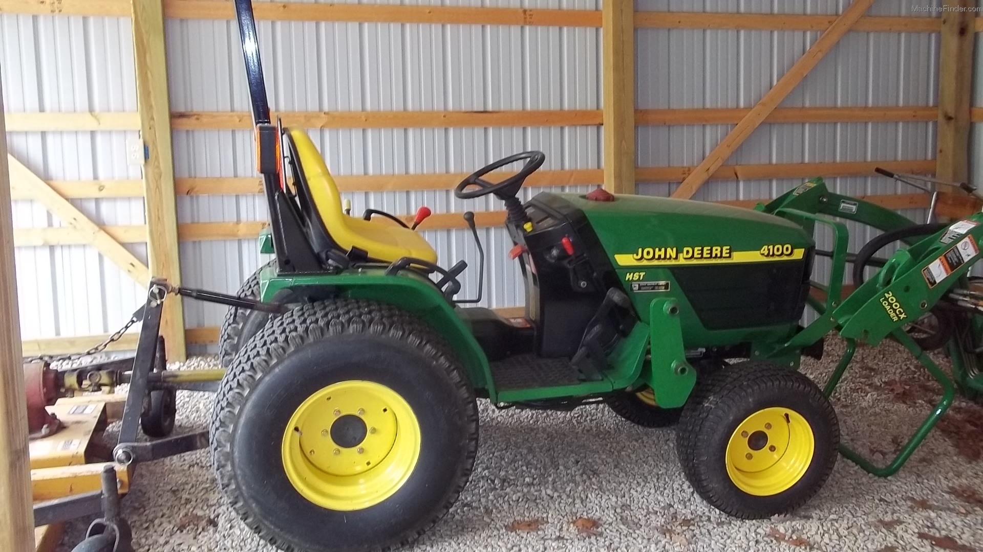 1998 John Deere 4100 Tractors Compact (140hp.) John Deere