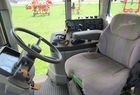 2006 John Deere 7220