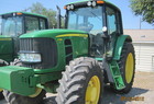 2008 John Deere 7130
