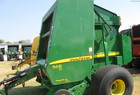  John Deere 568