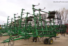 2009 John Deere 2210