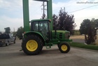  John Deere 6230