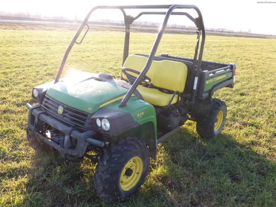 2010 John Deere XUV 825I GREEN