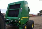 2009 John Deere 568