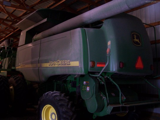 2005 John Deere 9660 STS