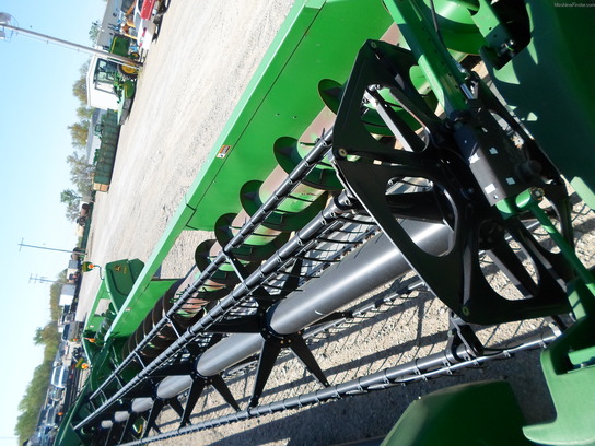 2006 John Deere 630F