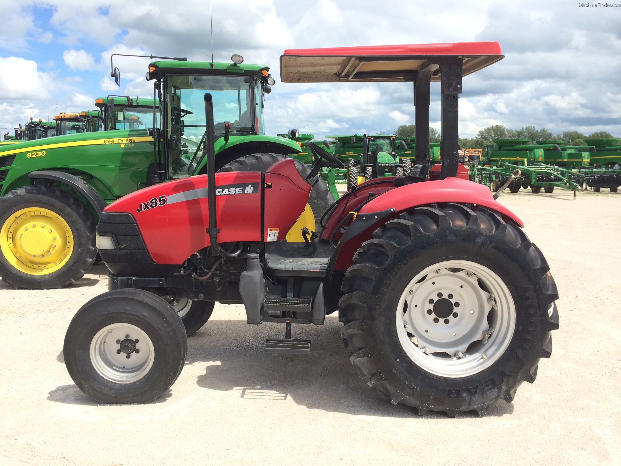 2003 Case IH JX85 Tractors Utility (40100hp) John Deere MachineFinder